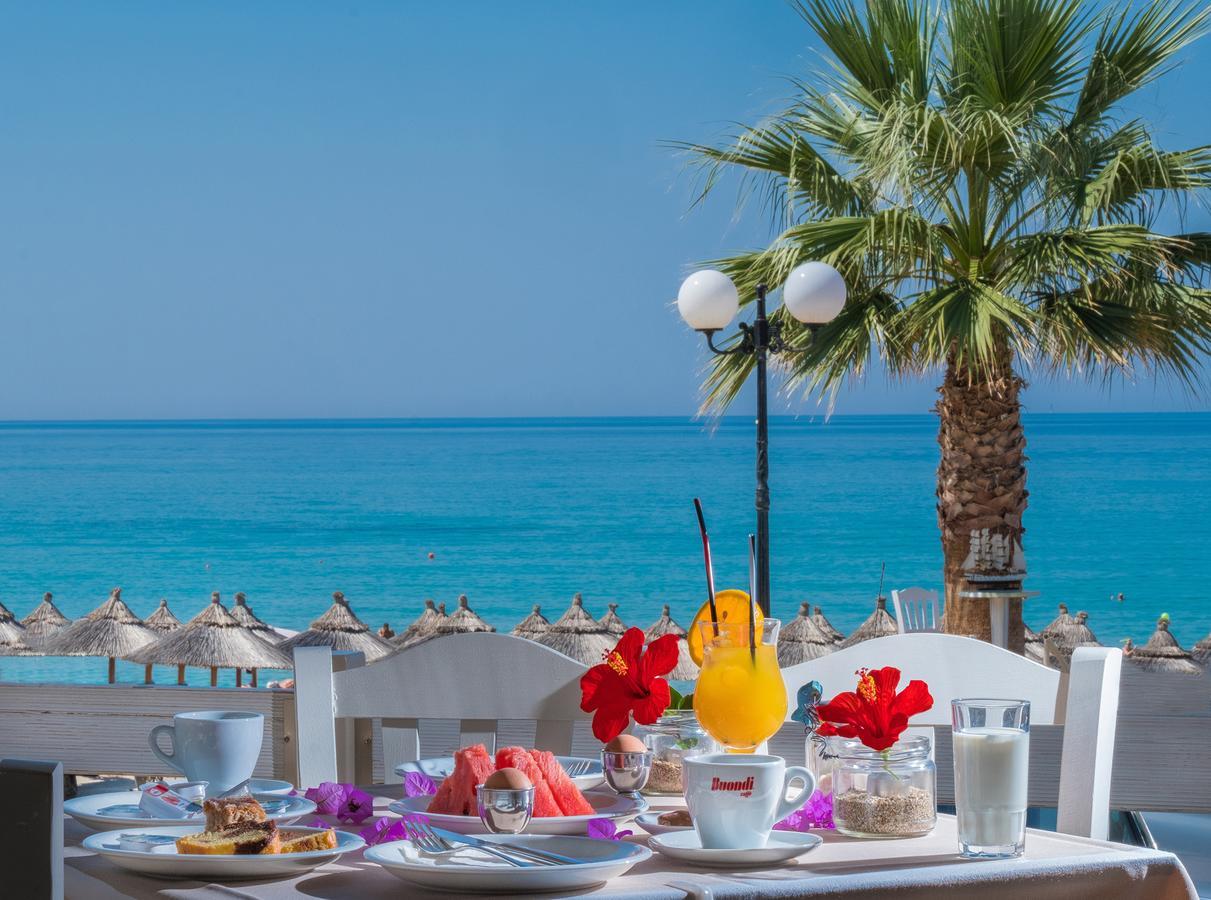 Whitesands Beach Resort Paralia Vrachou Exteriér fotografie